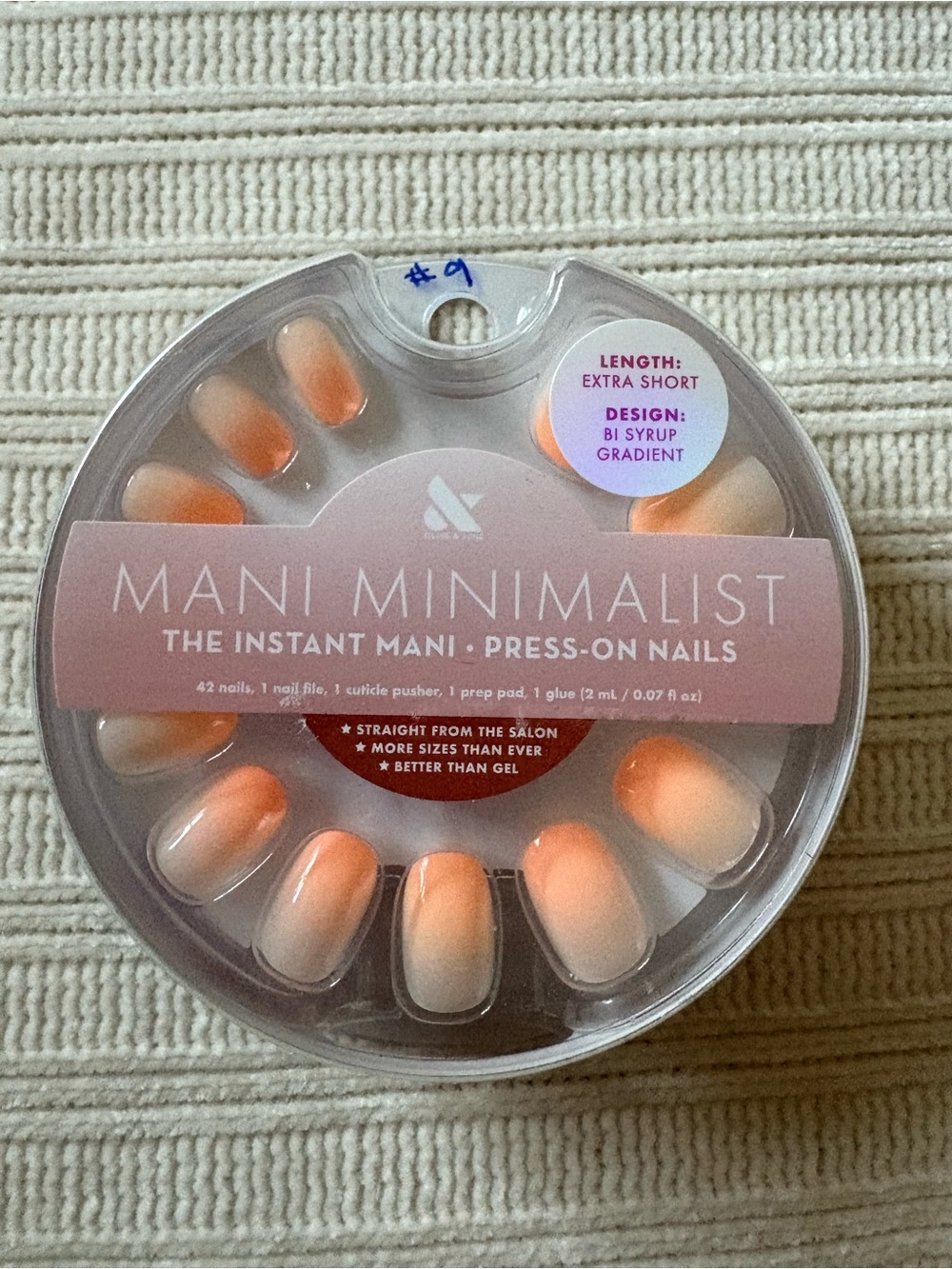 New Olive & June Mani Minimalist Press-On Nails in Orange Gradient Ombre